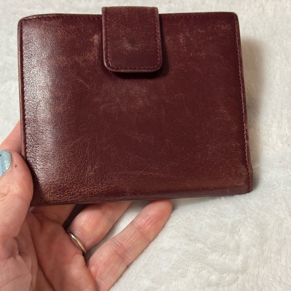 Gucci Burgundy Leather Wallet with Silver horse bit hardware - Picture 6 of 14